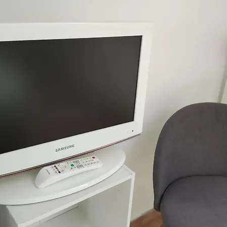 Frgk - Entire Building In Apartment Cannes