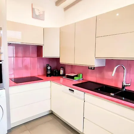 Apartment Frgk - Entire Building In Cannes
