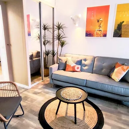 Apartment Frgk - Entire Building In Cannes