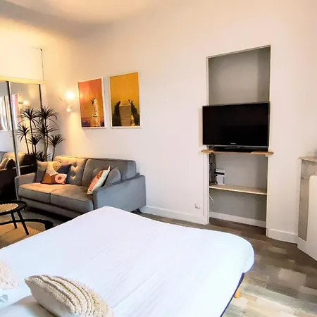 Apartment Frgk - Entire Building In Cannes