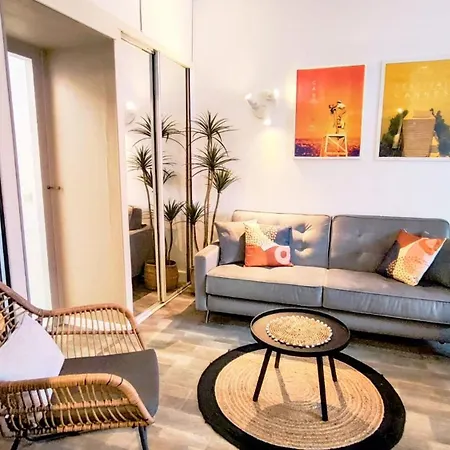 Frgk - Entire Building In Apartment Cannes